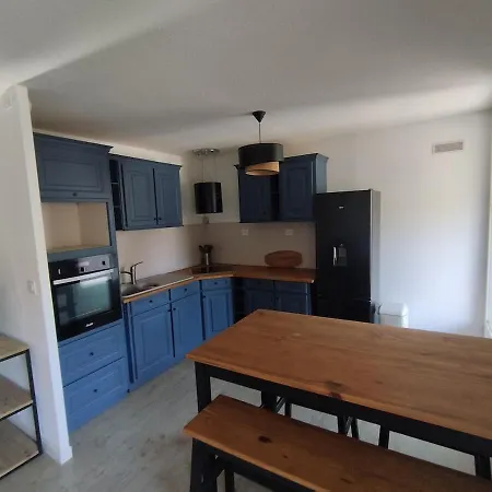 T2 A L'ayguade Apartment